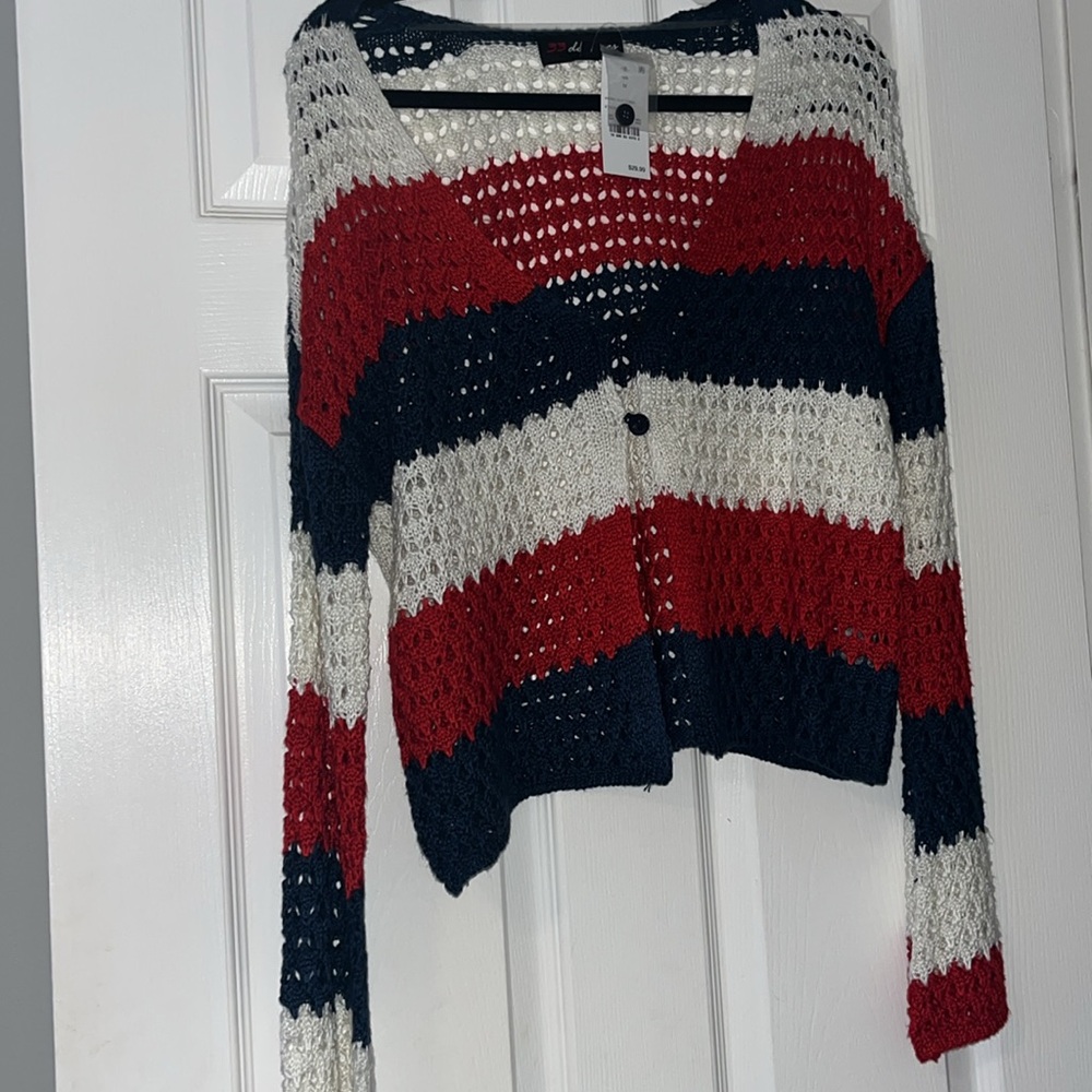 NWT Women's Americana Crochet Graphic Cardigan - Picture 4 of 6